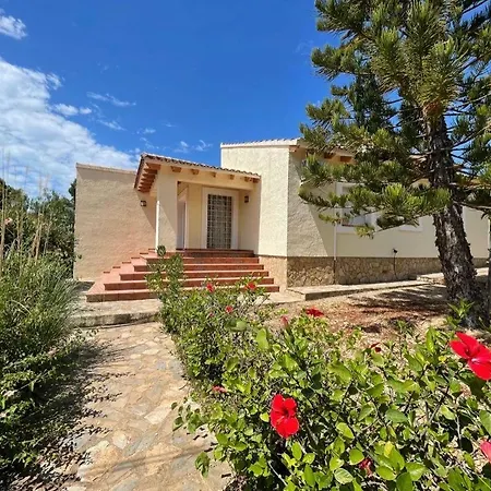 Villa Pareada Con Piscina Privada *